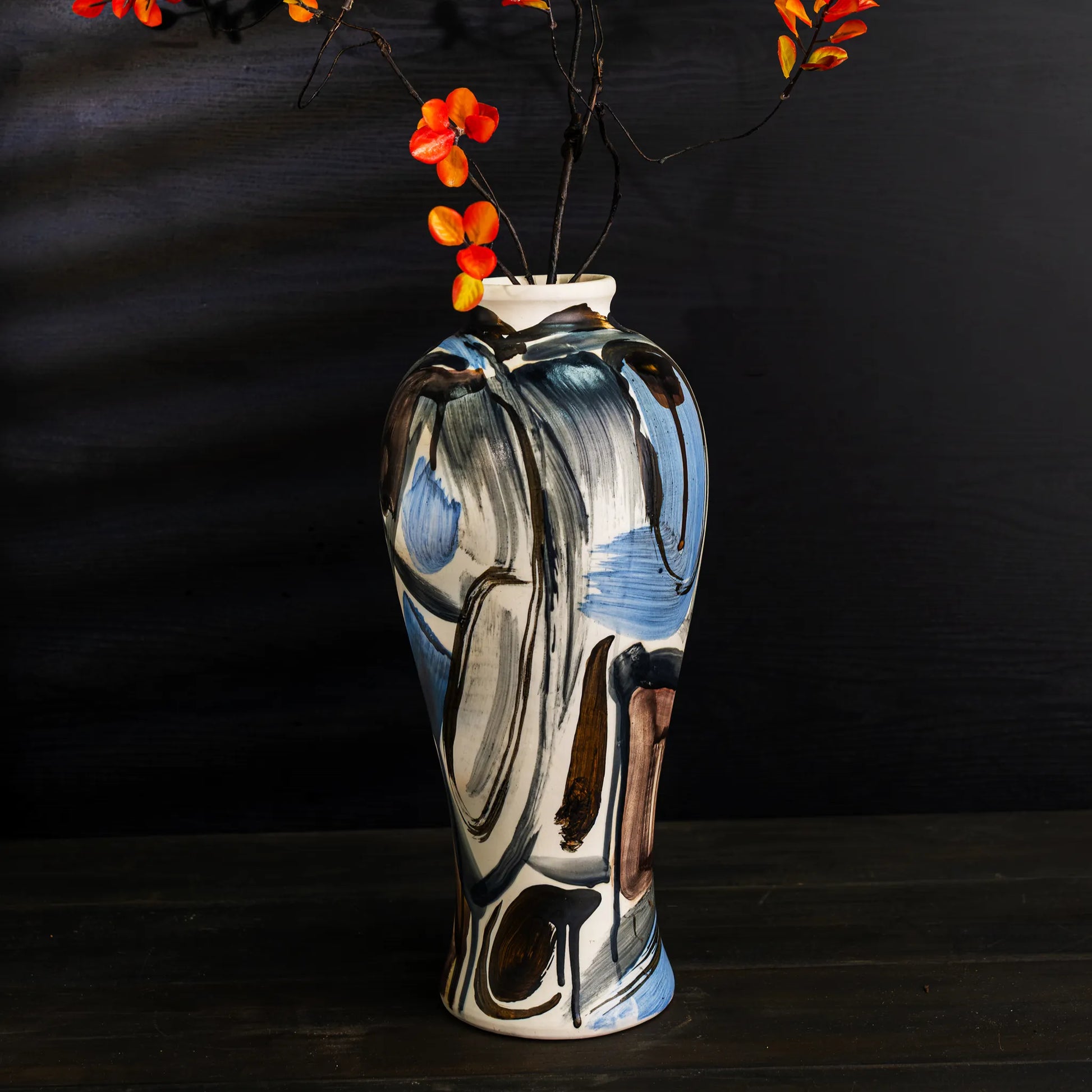 Unique Ceramic Vase - Free Flow (01)