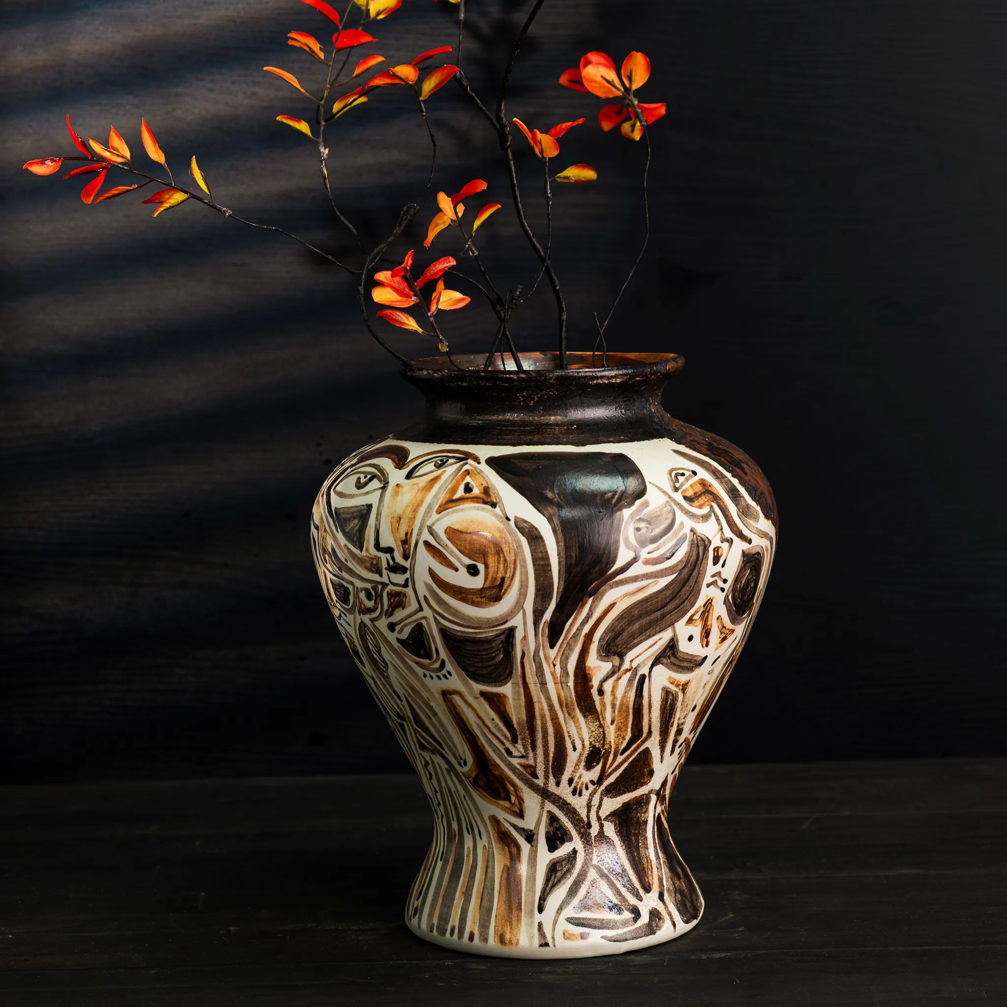 Unique Ceramic Vase - Free Flow (02)