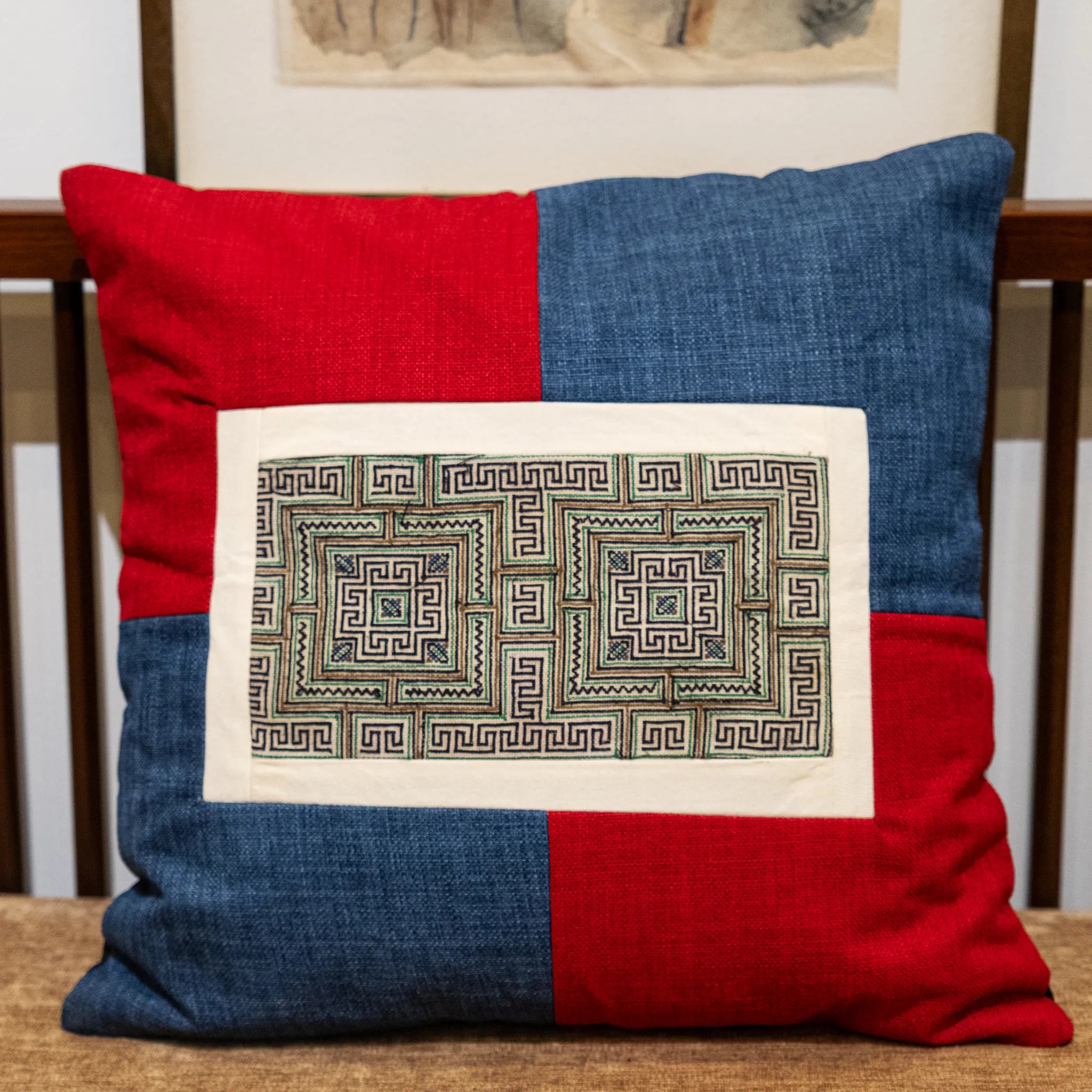 Embroidered Cushion Cover (48 cm)