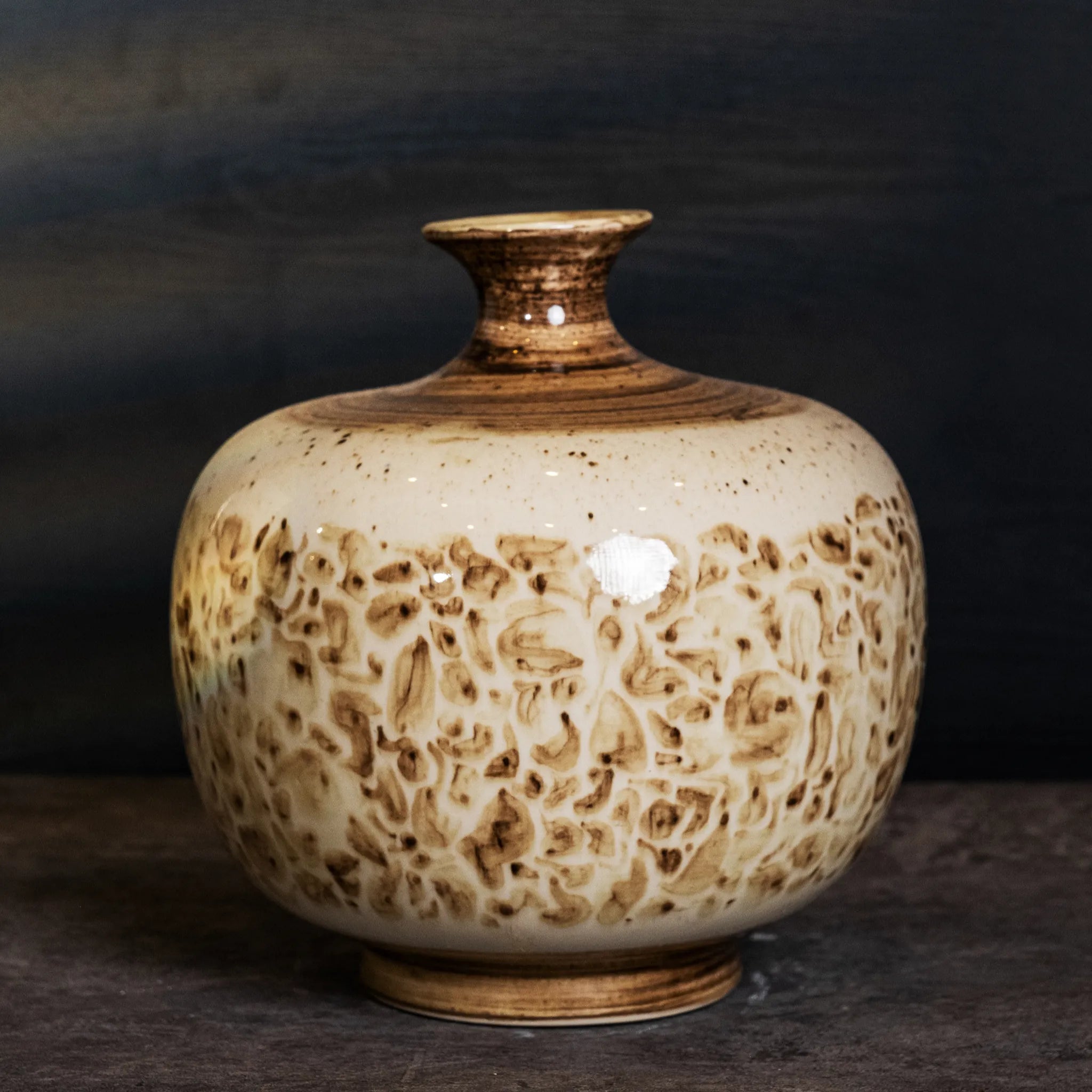 Unique Ceramic Vase - In the Garden (08)