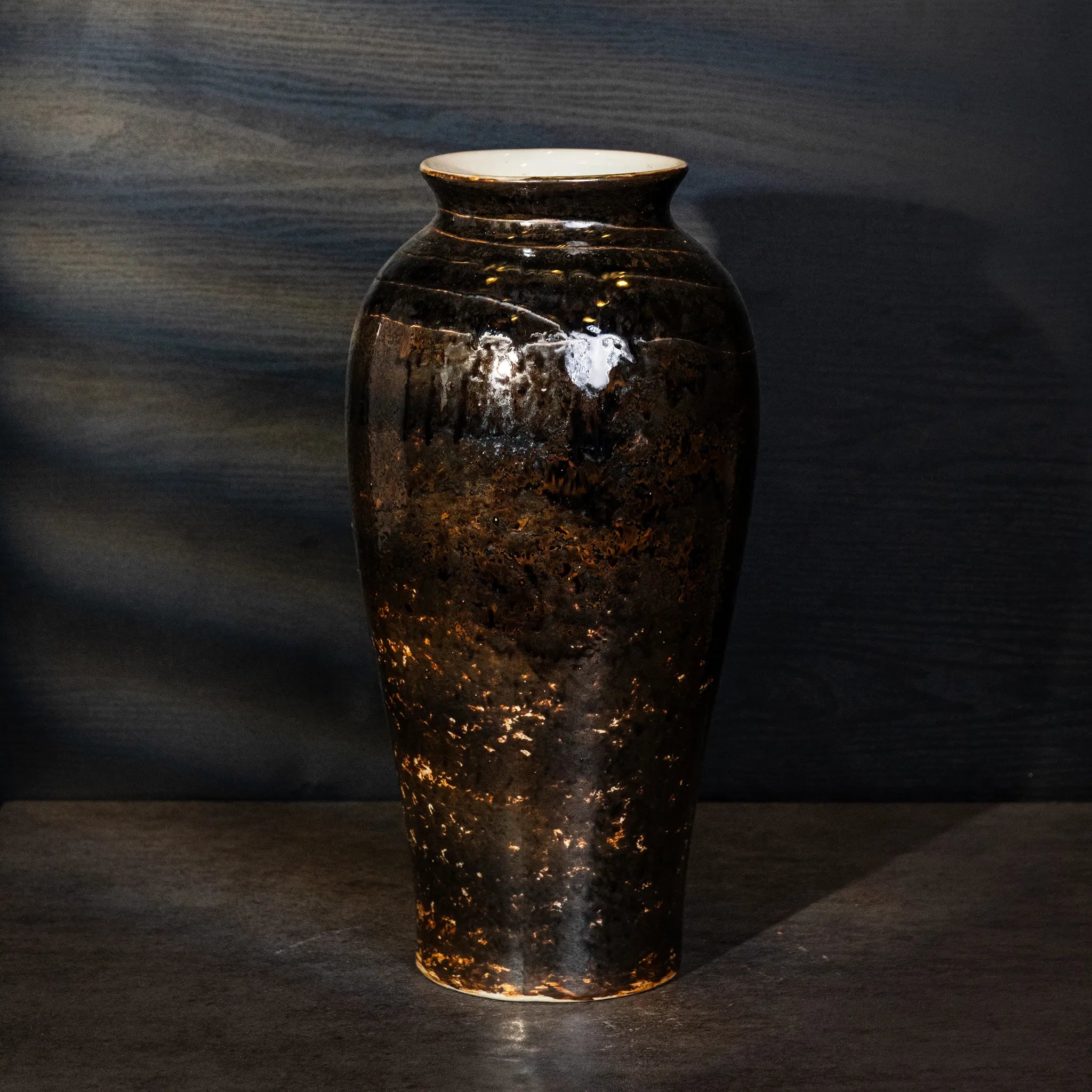 Unique Ceramic Vase - Black Pearl